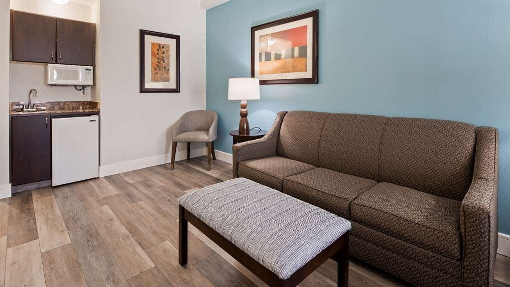 Best Western Plus Ambassador Suites Venice Gardens Ngoại thất bức ảnh