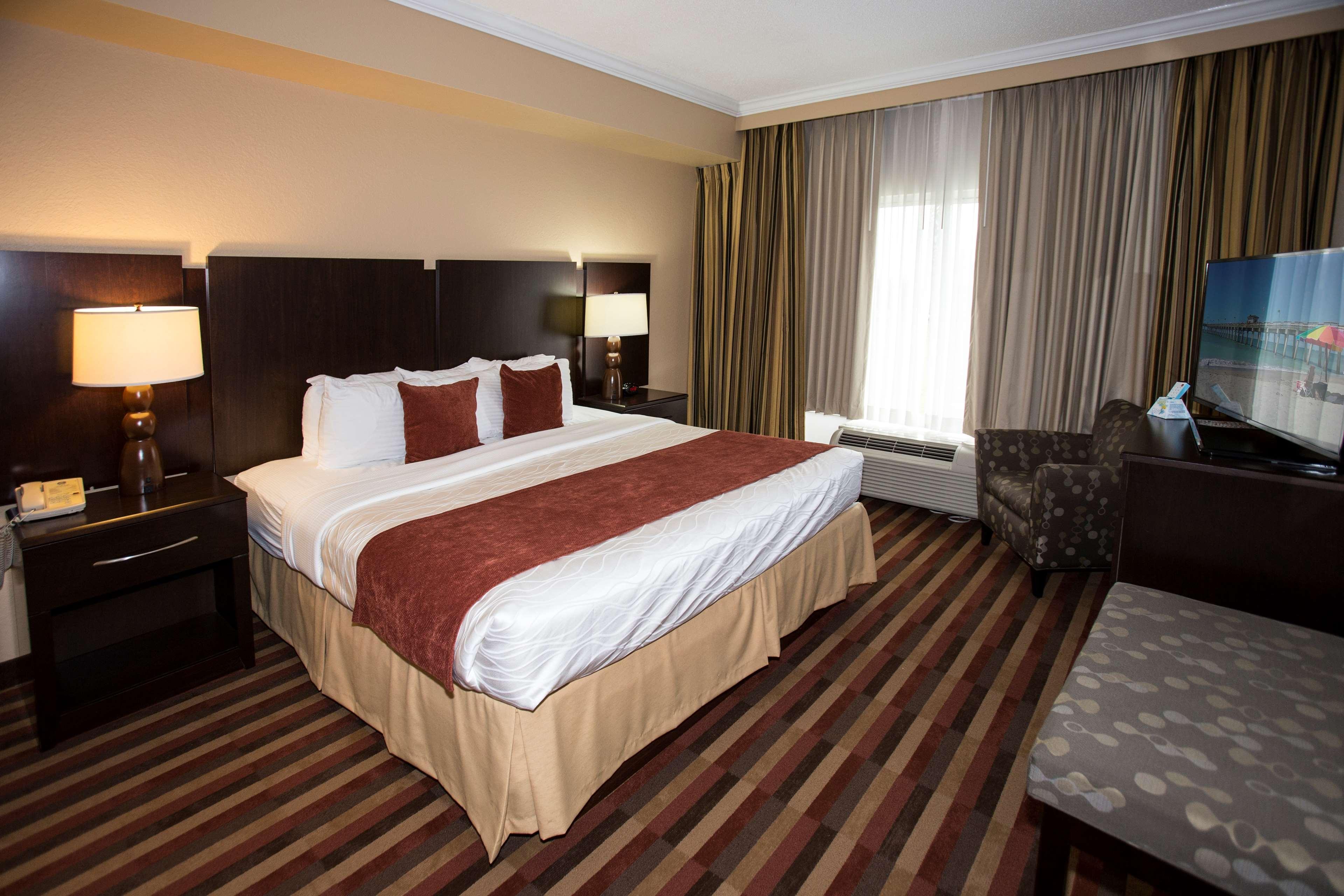 Best Western Plus Ambassador Suites Venice Gardens Ngoại thất bức ảnh