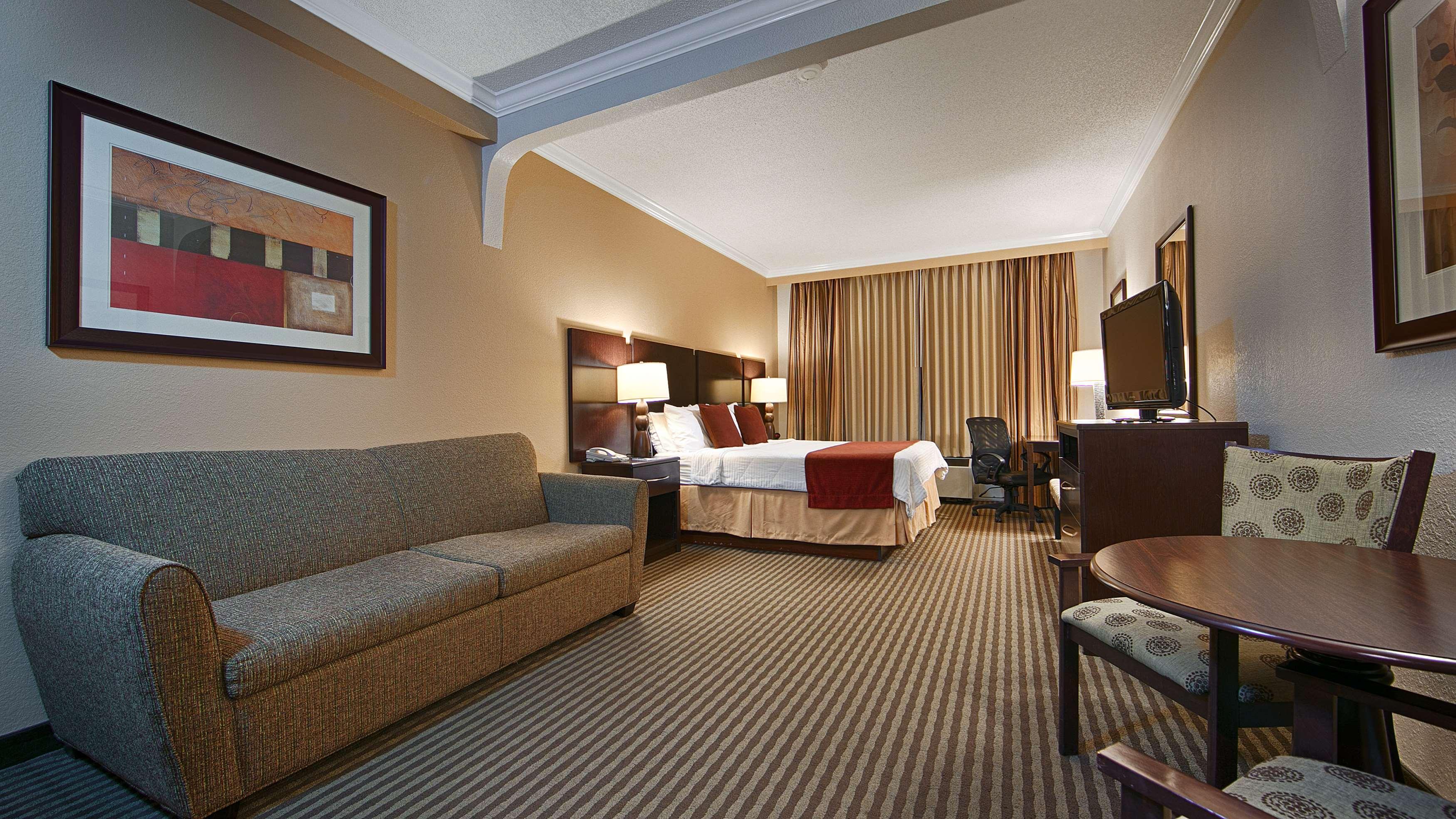 Best Western Plus Ambassador Suites Venice Gardens Ngoại thất bức ảnh