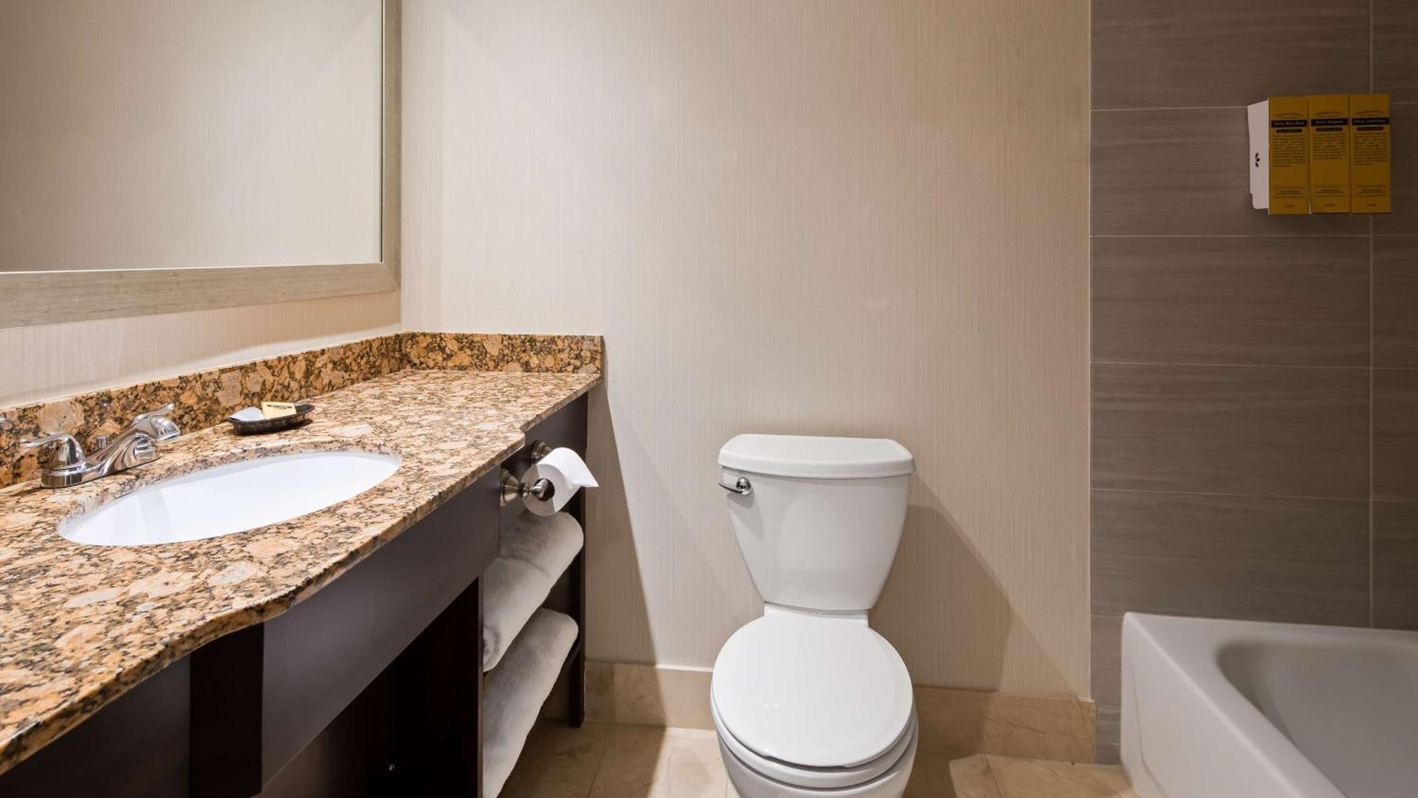 Best Western Plus Ambassador Suites Venice Gardens Ngoại thất bức ảnh